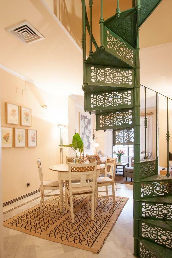 Botanic Duplex Terrace 5 Pax Apartment Seville Exterior photo